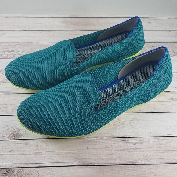 rothys jade loafer